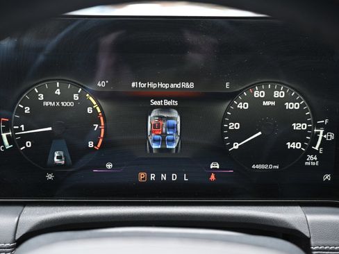 Used 2024 Ford Mustang Premium image 18