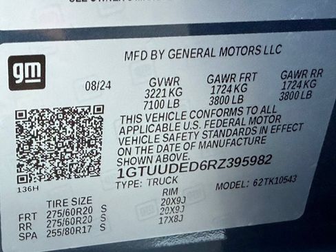 Used 2024 GMC Sierra 1500 SLT w/ SLT Premium Plus Package AWD/4WD image 45