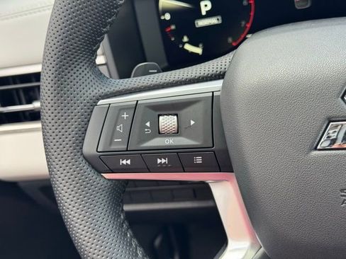 New 2025 Mitsubishi Outlander SE FWD image 23