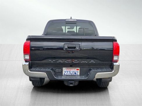 Used 2019 Toyota Tacoma SR5 image 5