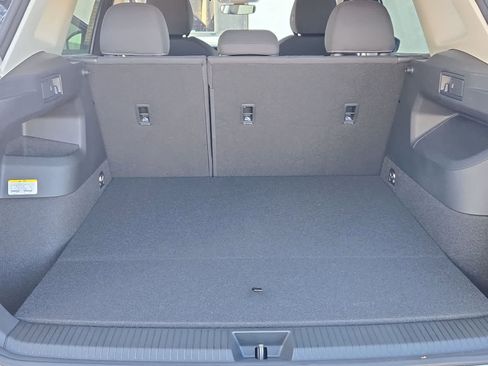 New 2025 Volkswagen Tiguan S image 32