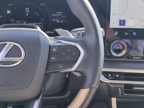 Used 2025 Lexus RX 450h AWD w/ Convenience Package image 19