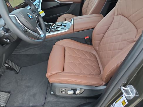 New 2026 BMW X5 xDrive40i w/ Premium Package image 23