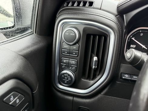 Used 2021 GMC Sierra 1500 Denali w/ Denali Ultimate Package image 22