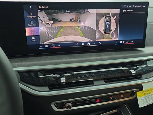 New 2027 BMW X7 xDrive40i w/ Executive Package AWD/4WD image 24