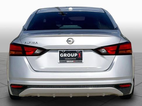 Used 2020 Nissan Altima 2.5 S FWD image 5
