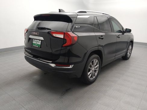 Used 2022 GMC Terrain SLT w/ Infotainment Package II FWD image 9