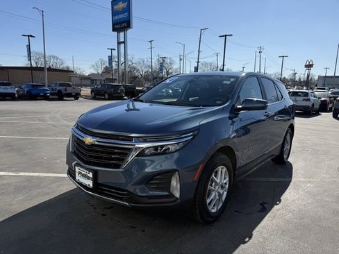 Used 2024 Chevrolet Equinox LT image 1