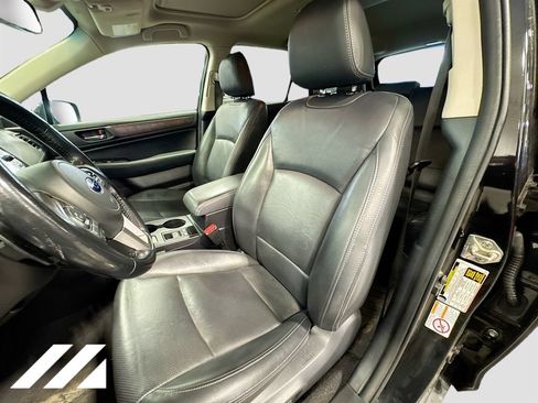 Used 2016 Subaru Outback 2.5i Limited AWD/4WD image 23