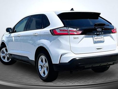 Used 2021 Ford Edge SE FWD image 4