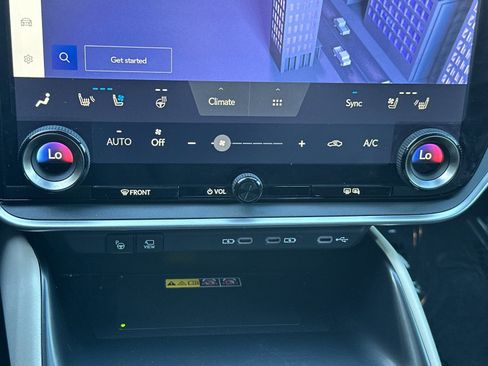 Used 2023 Lexus RZ 450e Premium image 23