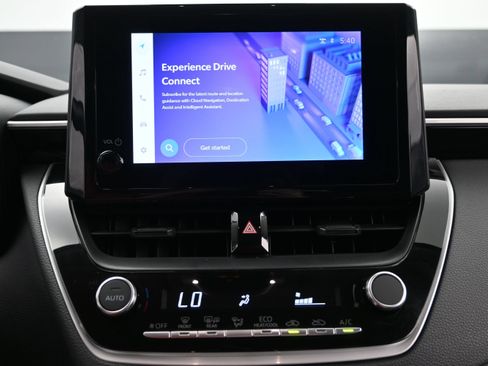 Used 2026 Toyota Corolla LE FWD image 16