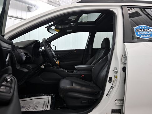 Used 2022 Subaru Outback Wilderness image 4