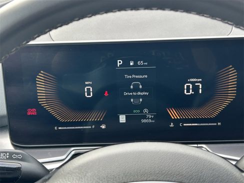 Used 2025 Kia Sorento S w/ Panoramic Sunroof Package image 29