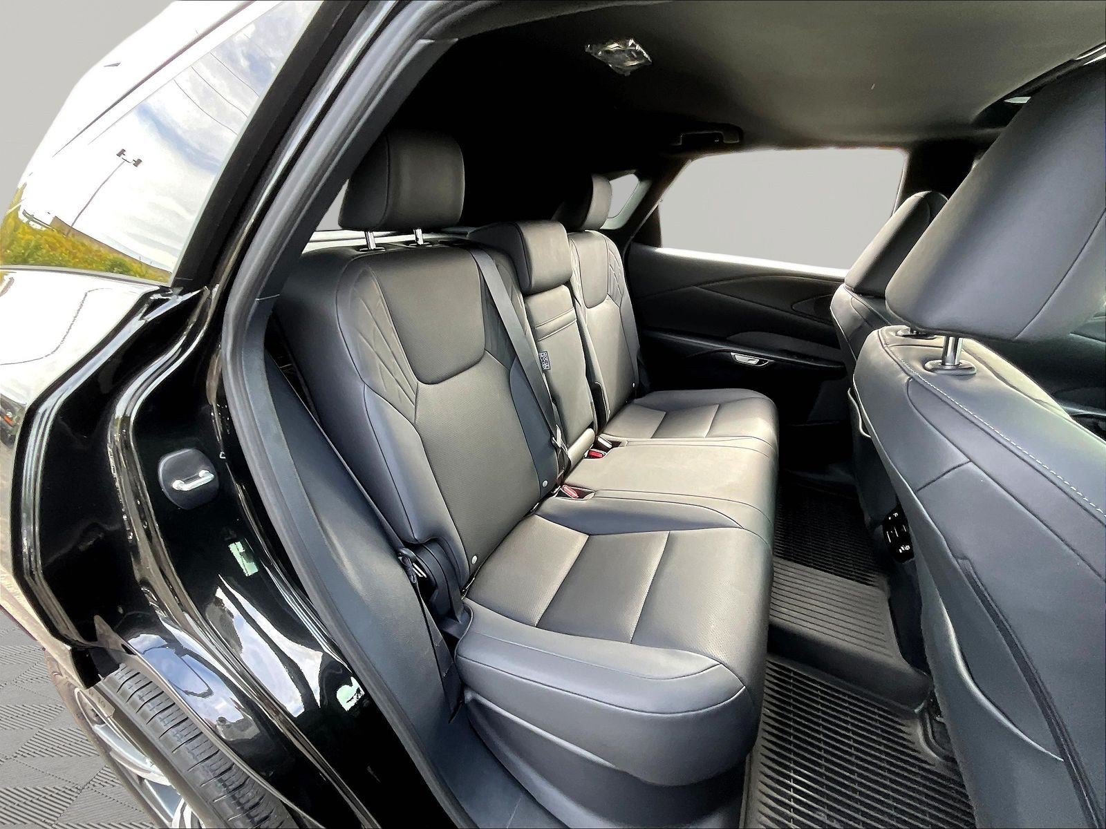 Used 2023 Lexus RX 350 Premium w/ Accessory Package FWD image 25