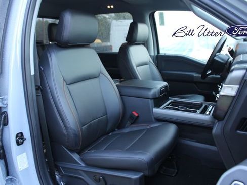 New 2026 Ford F250 Lariat w/ Chrome Package image 7