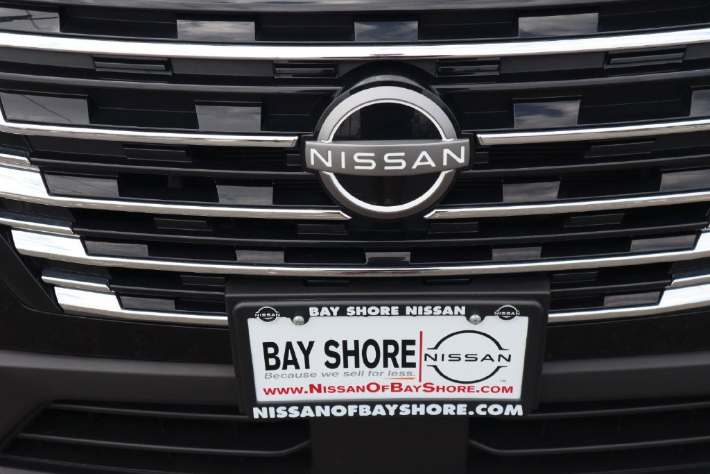 Certified 2025 Nissan Rogue SV AWD/4WD image 31
