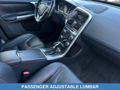 Used 2015 Volvo XC60 T5 Platinum FWD image 18