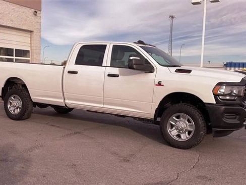 Used 2024 RAM 3500 Tradesman w/ Snow Chief Group image 3