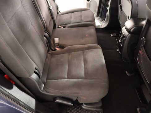 Used 2021 Dodge Durango SXT w/ 3rd Row Seating Group image 14