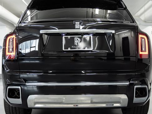 New 2026 Rolls-Royce Cullinan AWD/4WD image 22