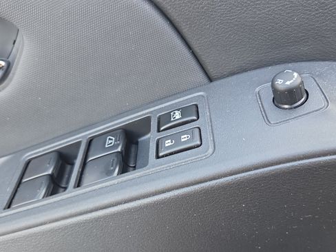 Used 2024 Nissan Frontier Pro-X RWD image 28
