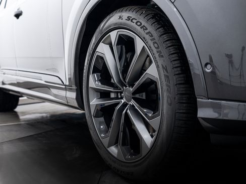 New 2026 Audi Q7 3.0T Premium Plus image 19