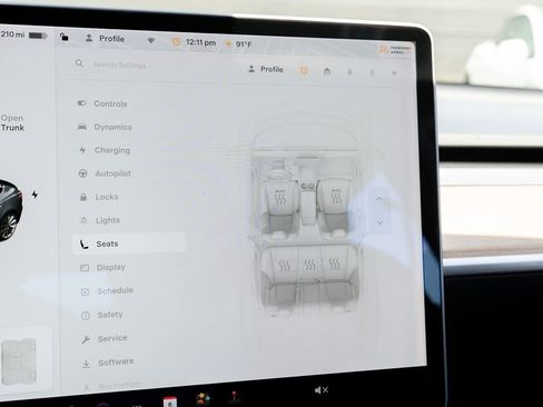 Used 2020 Tesla Model 3 Long Range image 26