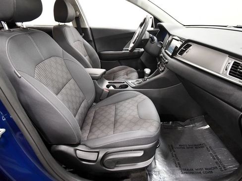 Used 2019 Kia Niro LX FWD image 17