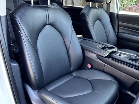 Used 2026 Toyota Grand Highlander AWD Hybrid image 22