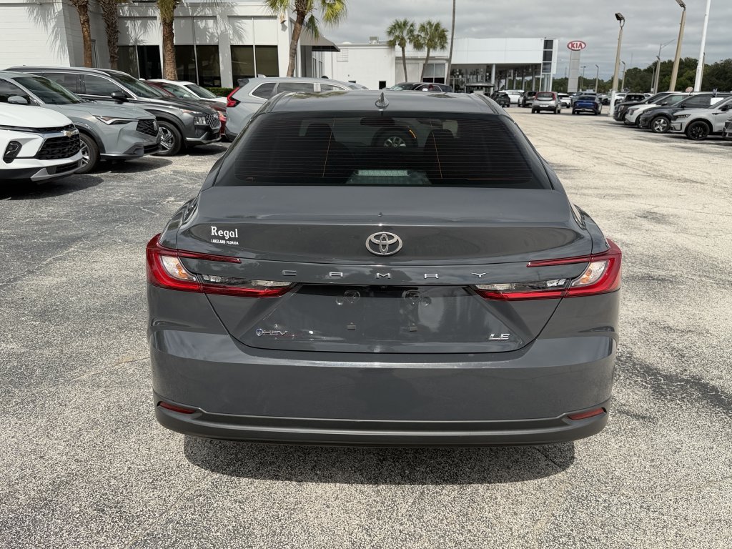 Used 2025 Toyota Camry LE FWD image 6