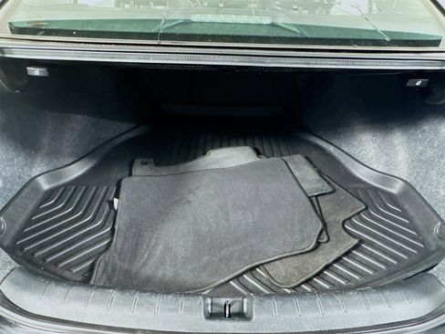 Used 2016 Honda Accord Touring image 21