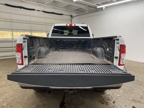 Used 2024 RAM 2500 Big Horn image 28