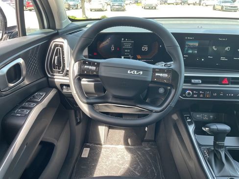 New 2026 Kia Sorento S AWD/4WD image 12