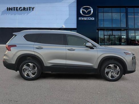 Used 2023 Hyundai Santa Fe SEL image 3
