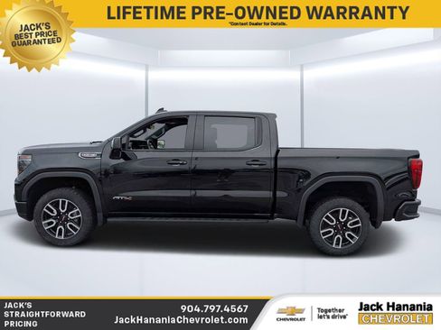 Used 2022 GMC Sierra 1500 AT4 w/ AT4 Premium Package AWD/4WD image 6