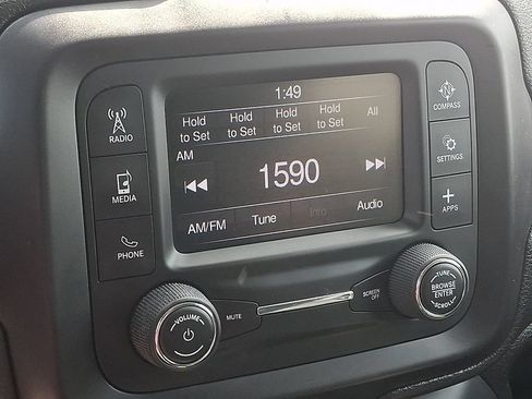 Used 2018 Jeep Renegade Sport w/ Power & Air Group AWD/4WD image 17