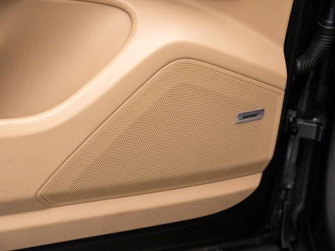 Certified 2023 Porsche Cayenne image 15