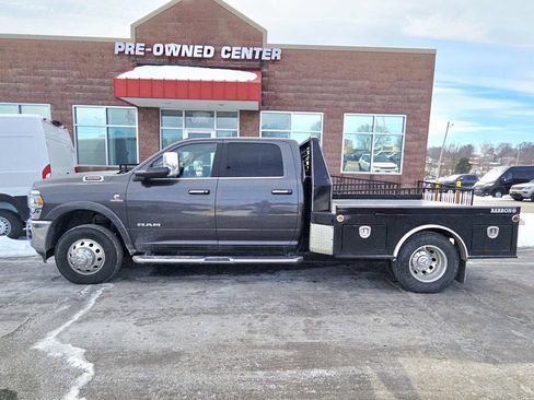 Used 2022 RAM 3500 Laramie image 2