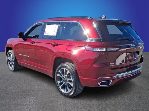Used 2024 Jeep Grand Cherokee Overland w/ Luxury Tech Group IV image 6