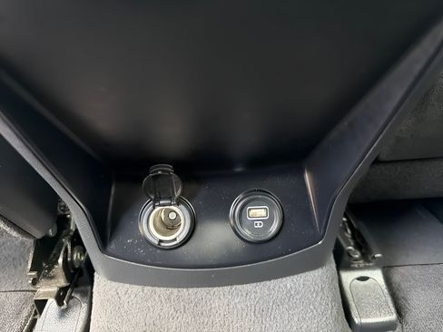 Used 2023 Kia Sorento EX FWD image 29