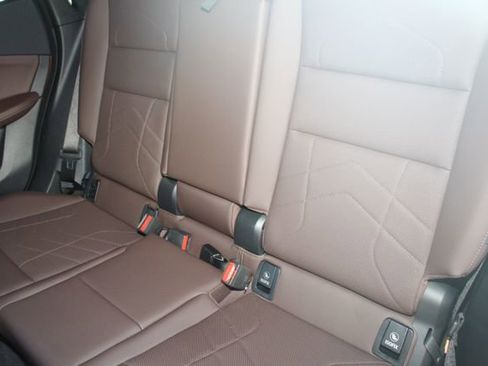 Used 2025 BMW X1 xDrive28i w/ Premium Package image 22