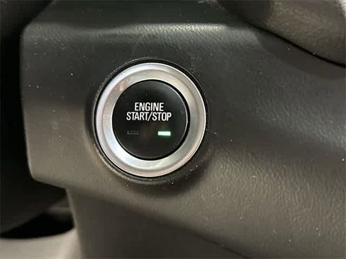 Used 2020 GMC Terrain SLE w/ Driver Convenience Package image 10