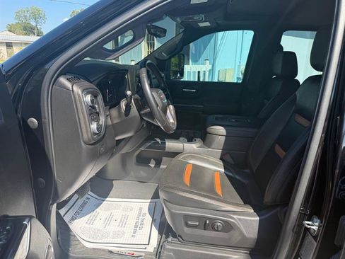 Used 2020 GMC Sierra 2500 AT4 w/ AT4 Premium Package AWD/4WD image 15