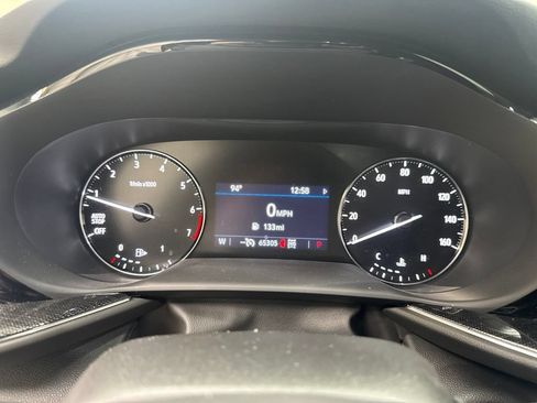 Used 2023 Buick Envision Preferred w/ Sport Touring Package AWD/4WD image 16