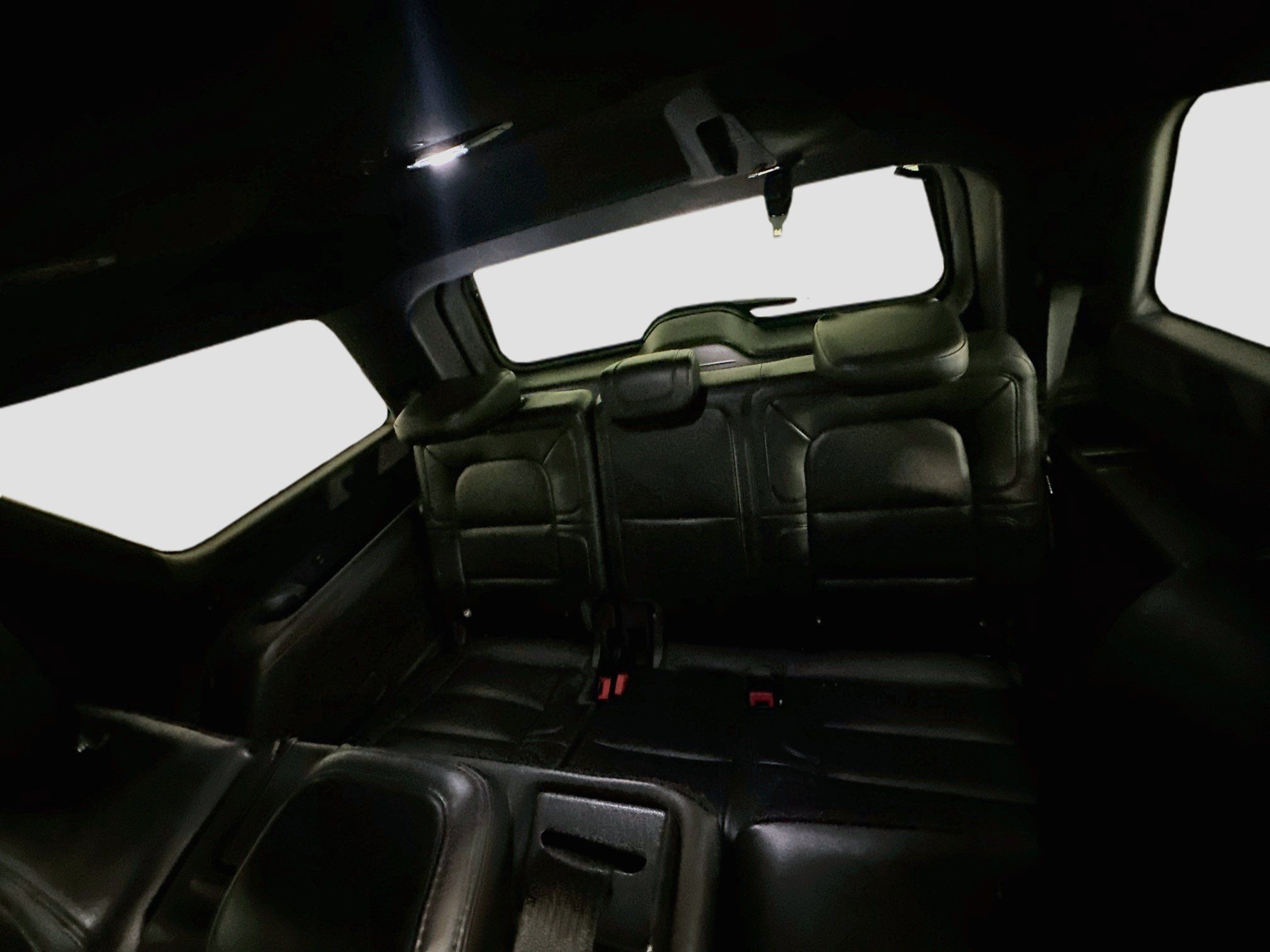 Used 2024 Lincoln Navigator Premiere AWD/4WD image 30