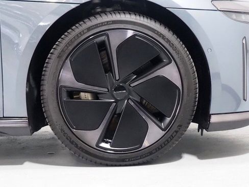 Used 2024 Lucid Air Touring AWD/4WD image 55