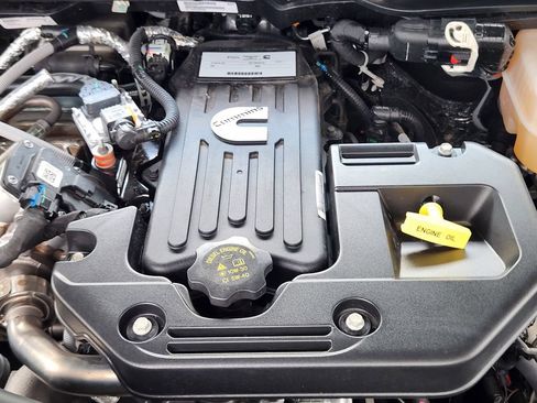 Used 2026 RAM 3500 Tradesman AWD/4WD image 16