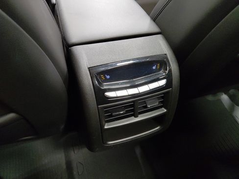 Used 2024 Cadillac XT6 Sport w/ LPO, Floor Liner Package AWD/4WD image 24