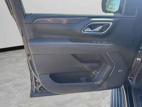 Used 2021 GMC Yukon XL AT4 w/ AT4 Premium Package image 25